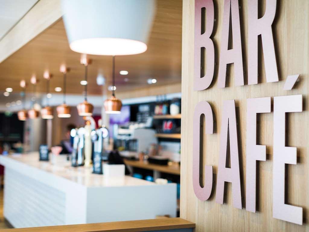 Travelodge Preston Central Restaurant bilde